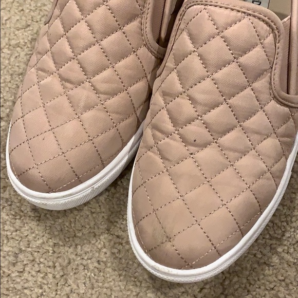 Steve Madden sneakers - Picture 3 of 3